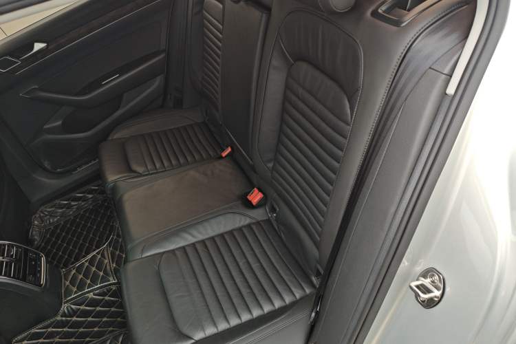 Used Volkswagen Magotan 2018 Facelift 330TSI DSG Luxury Model