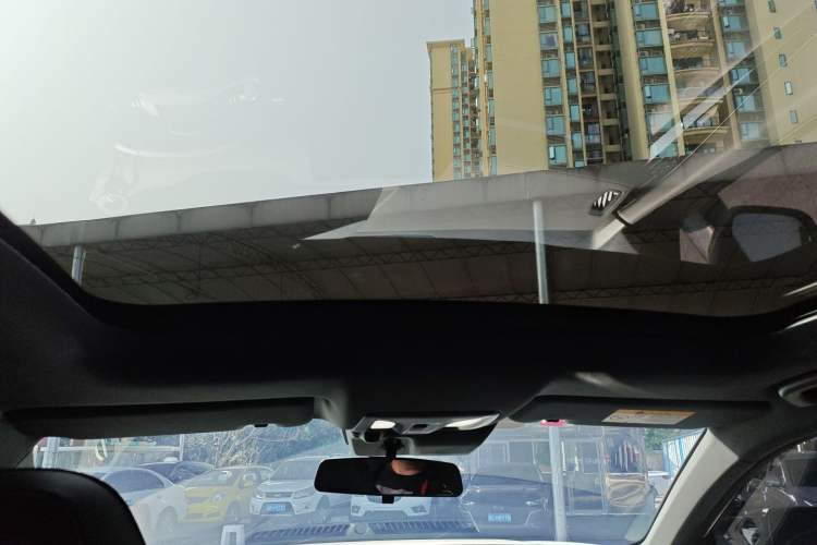 Used Changan UNI-V 2024 1.5T Prestige Edition