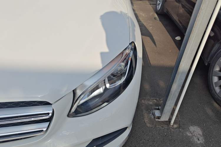 Used Mercedes-Benz GLC 2017 GLC 260 4MATIC Dynamic Edition
