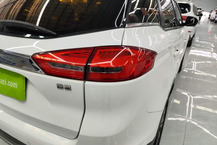 Used Geely Auto Emgrand X7 Sport 2016 1.8TD Automatic Smart Model
