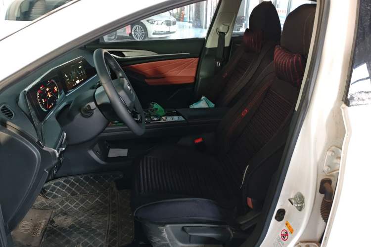 Used Changan Eado 2023 Changan Edition PLUS Blue Whale NE 1.4T GDI DCT Prestige Version