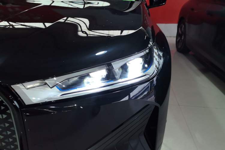 Used BMW iX 2022 xDrive40
