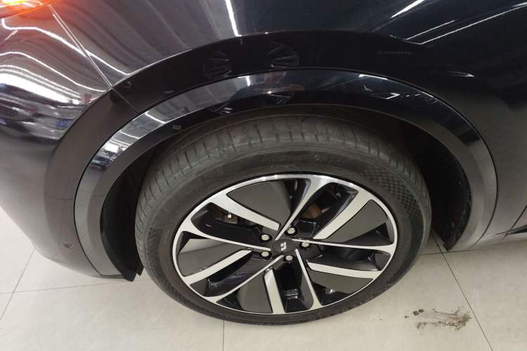 Used Li Auto L9 2022 Max model
