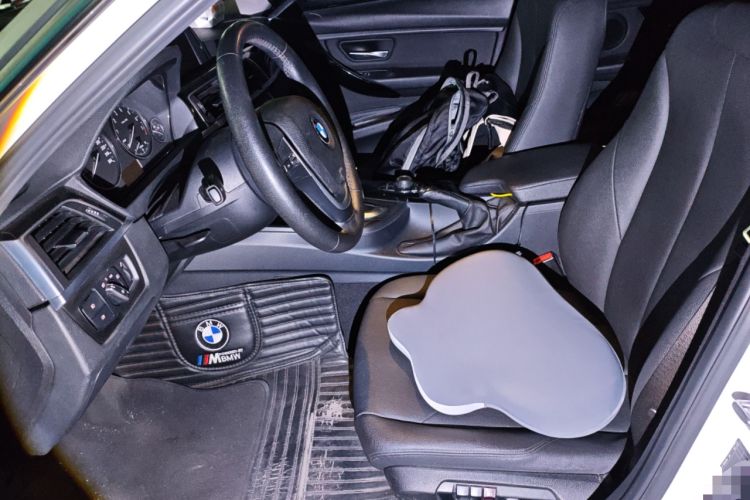 TDK.VehicleDetails.img