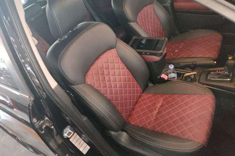 Used Subaru Forester 2016 2.5i Luxury Navigation Edition
