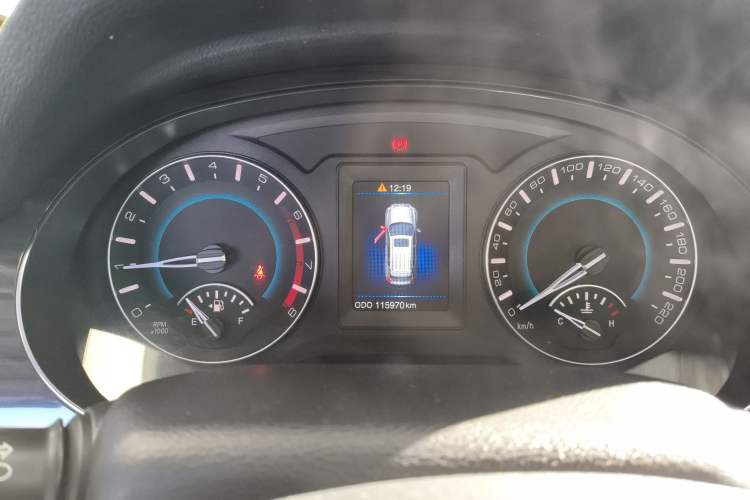 Used Haval H2 2016 Red-Label 1.5T Manual Two-Wheel Drive Luxury Model
