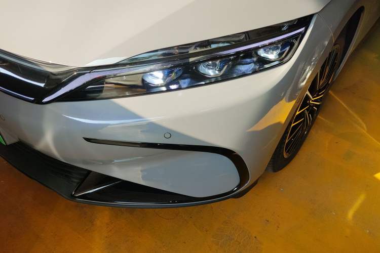 Used BYD Han 2025 EV Intelligent Driving Edition 701KM LiDAR Flagship Model