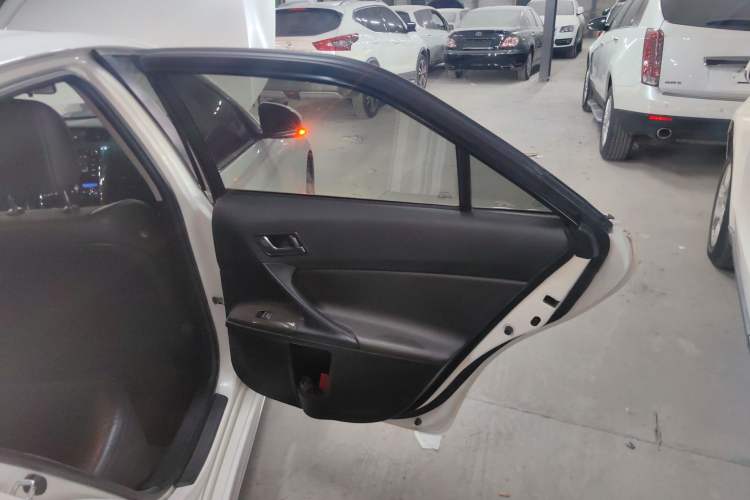 Used Toyota Reiz 2013 2.5V Shangrui Edition
