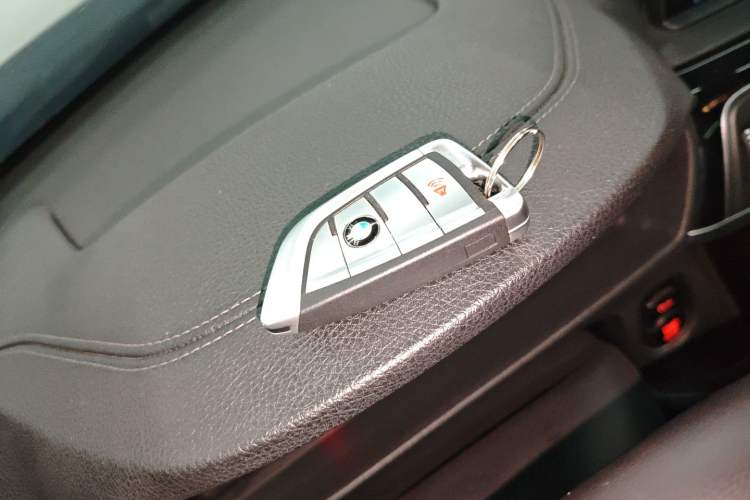 Used BMW 3 Series 2019 320Li Fashion Model