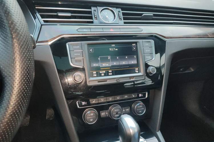 Used Volkswagen Magotan 2017 330TSI DSG Luxury Model
