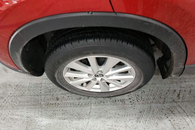 Used Mazda CX-5 2015 2.0L Automatic Two-Wheel Drive Urban Version
