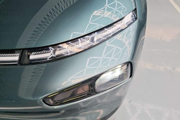 Used XPeng P7 2023 P7i 702 Pro