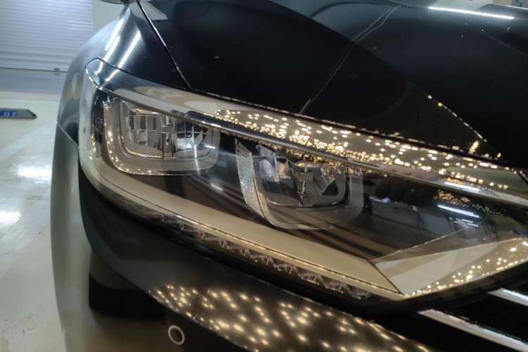 Used Volkswagen Magotan 2018 Facelift 330TSI DSG Luxury Model
