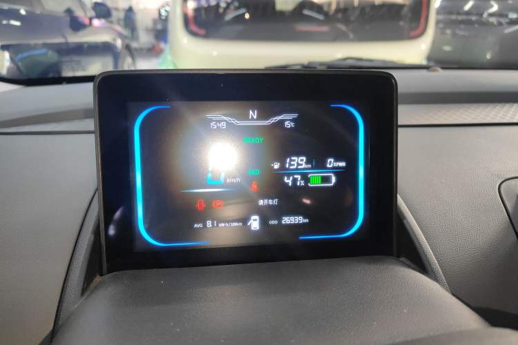 Used  Lumin 2023 301km Honey Dew Edition
