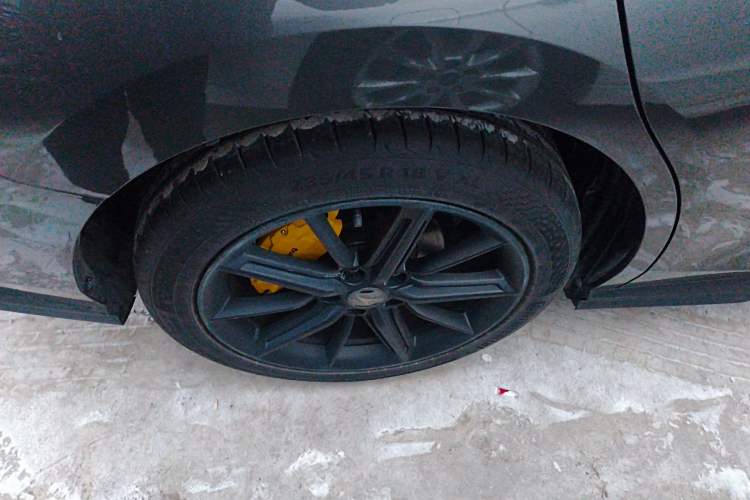 Used Changan UNI-V 2022 1.5T Prestige Version