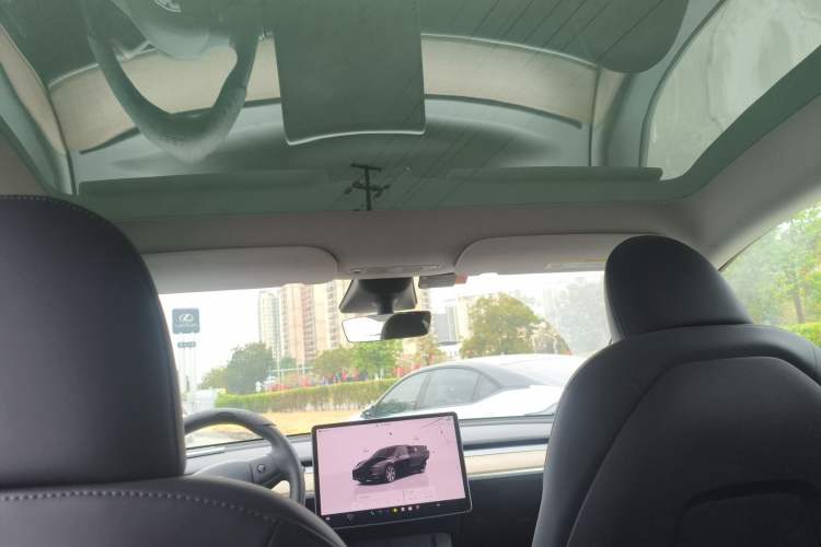 Used Tesla Model Y 2022 Rear-Wheel-Drive Version