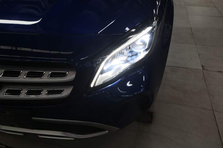 Used Mercedes-Benz GLA 2018 GLA 200 Fashion Model