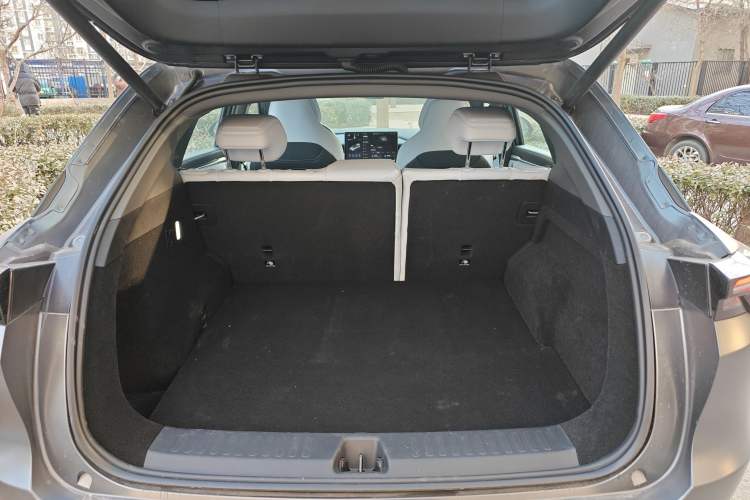 Used ARCFOX Alpha T5 2025 520 MAX
