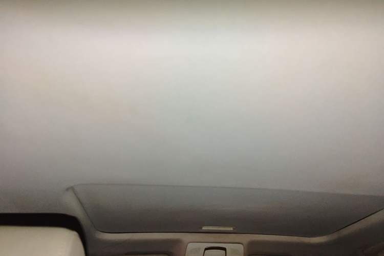 Used Audi A6L 2011 2.0 TFSI automatic Comfort trim