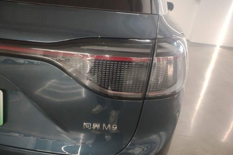 Used Hima AITO M9 2024 Range-Extended Ultra Version 42 kWh 6-Seater Model