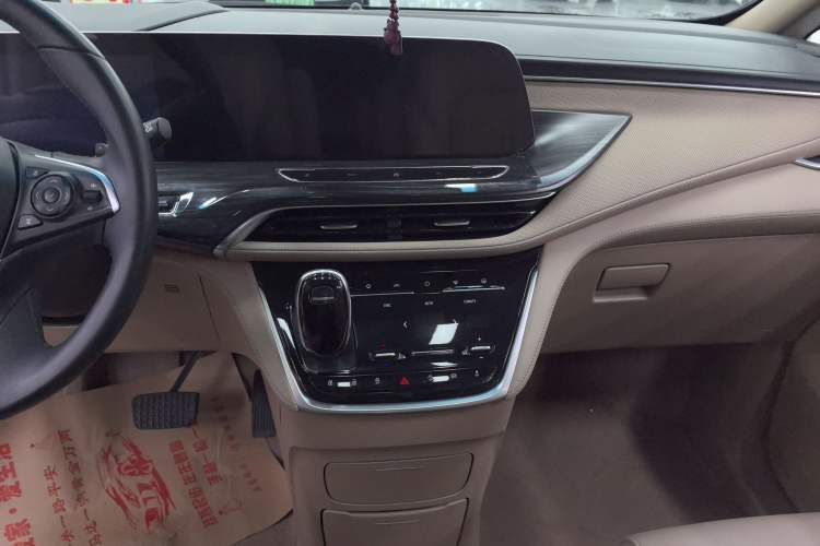 Used Buick GL8 2020 ES Land Cruiser 653T Luxury Edition
