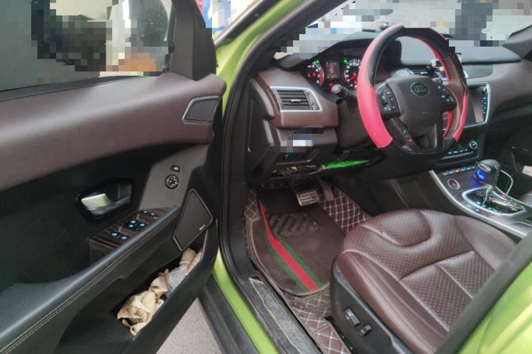 Used Land X7 2015 2.0T Panoramic Prestige Edition
