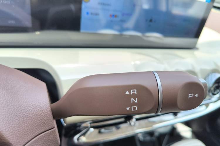 Used Wuling Bingo 2023 333 km Enjoyment Version
