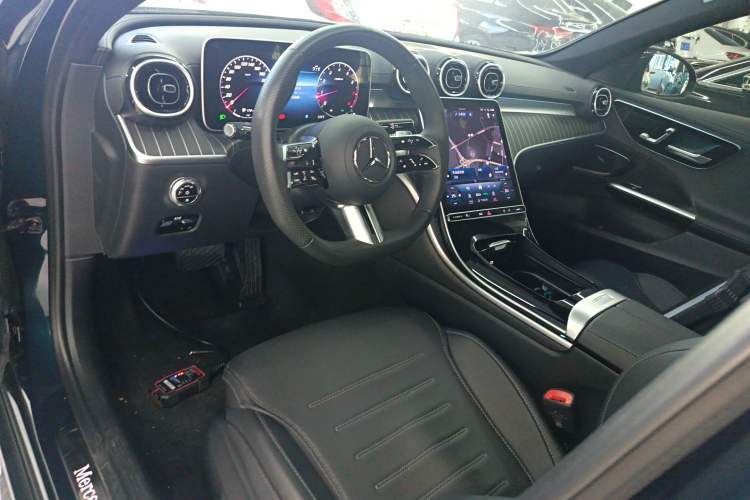 Used Mercedes-Benz C-Class 2023 Second Facelift C 260 L Sport Edition
