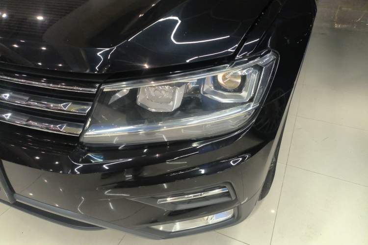 Used Volkswagen Tiguan L 2018 330TSI Automatic Two-Wheel Drive Luxury Edition
