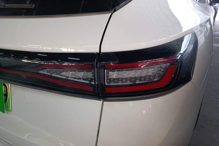 Used Volkswagen ID.4 X 2025 Smart Version Pure & Intelligent Enjoyment Edition
