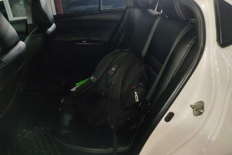 Used Toyota YARiS L 2017 1.5E CVT Dynamic Edition
