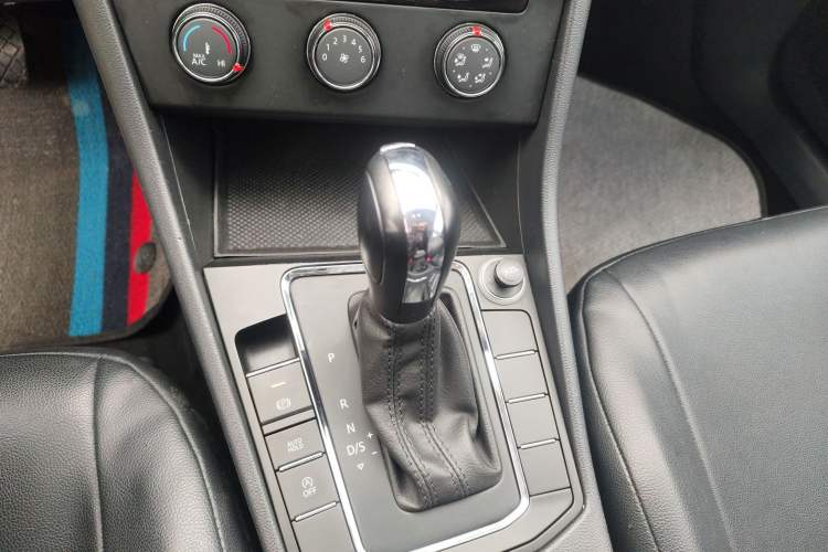 Used Volkswagen Bora 2021 1.5L Automatic Fashionable Smart Connectivity Version