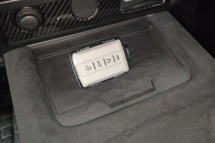 Used Tank 300 2023 2.0T Iron Rider 02