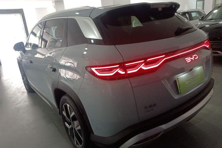 Used BYD Song L DM-i 2025 Intelligent Driving Version 160 km Beyond-Range Type