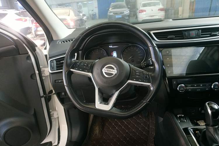 Used Nissan Qashqai 2022 2.0L CVT XV Premier Luxury Edition
