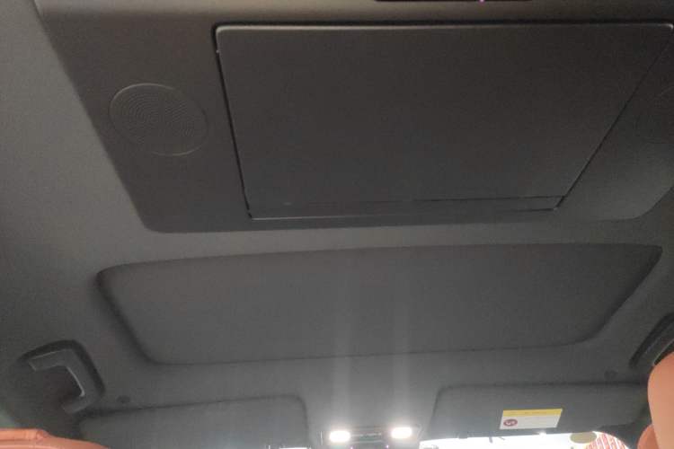 Used Li Auto L9 2022 Max model
