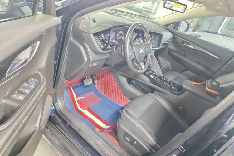 Used Buick Envision 2022 Encore Plus 552T Five-Seat Luxury Model
