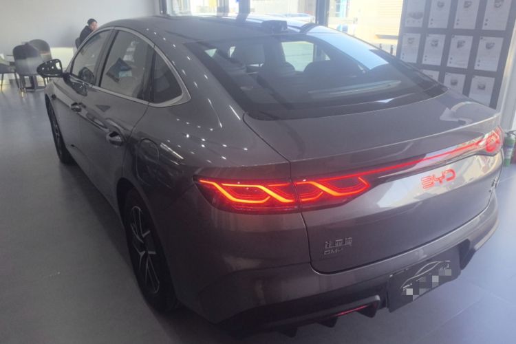 Used BYD Qin L 2025 DM-i Smart Drive 120KM Superior Model