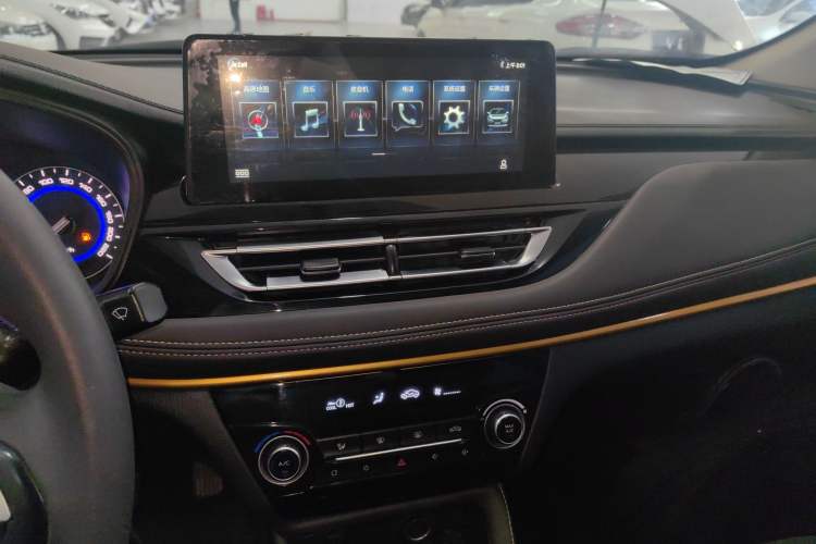 Used Changan Eado DT 2019 1.6L Manual Comfort Model China VI Standard