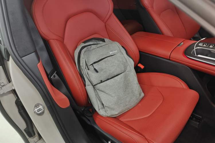 Used  SU7 2024 Four-Wheel Drive Ultra-Long Range Advanced Intelligent Driving Max Edition