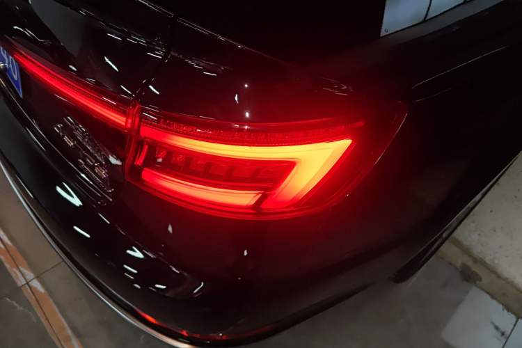 Used Audi A4L 2019 40 TFSI Fashion Edition China VI Emission Standard
