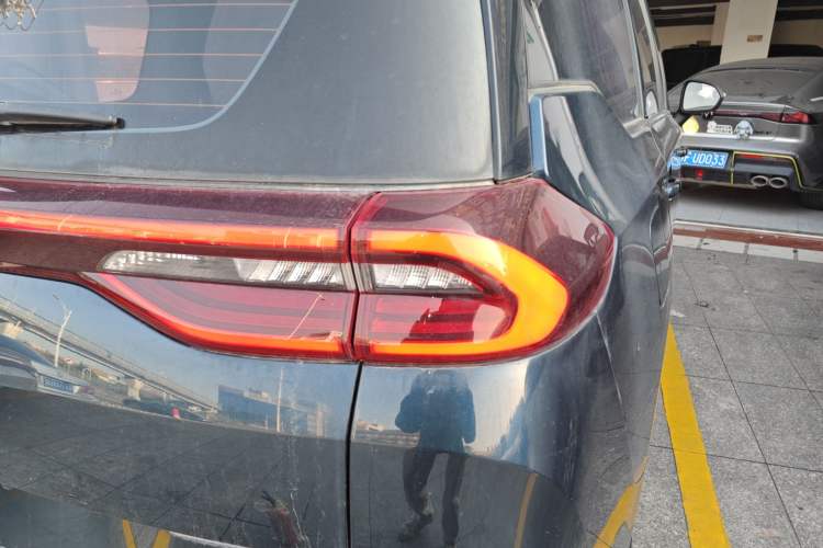 Used GAC Trumpchi M6 2019 270T Automatic Luxury Edition (7-seater) China V Standard