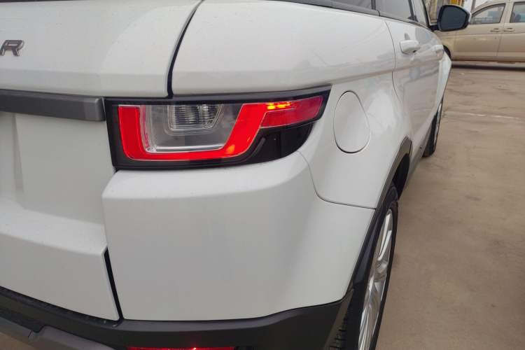 Used Land Rover Range Rover Evoque 2016 2.0T SE Smart Glow Edition