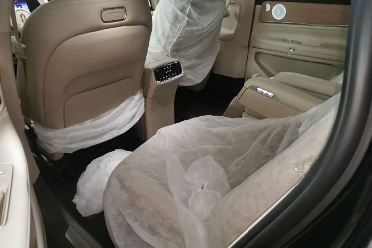 Used Hima AITO M9 2024 Range-Extended Ultra Version 42 kWh 6-Seater Model