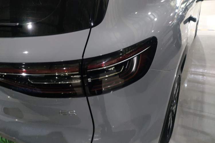 Used  E5 2024 530km Starship Edition
