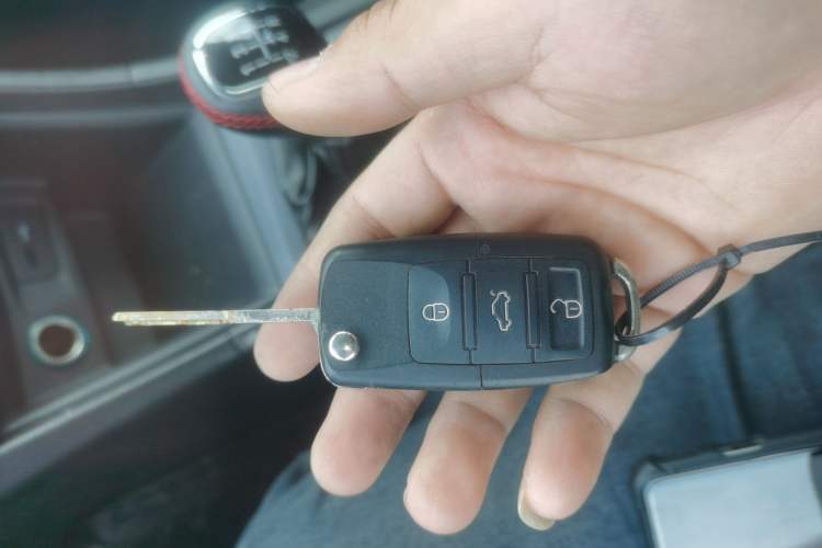 Used Chery Arrizo 5 2016 1.5L Manual Lingrui Edition
