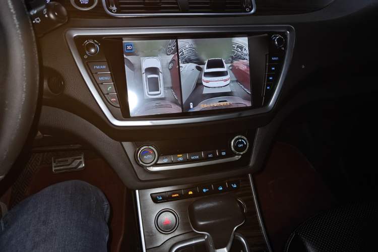 Used Land X7 2018 Geely Xingyue 1.5T Panoramic Supreme Model
