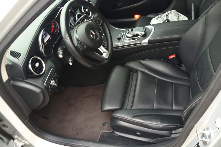 Used Mercedes-Benz C-Class 2017 Facelift C 200 L Sport Edition
