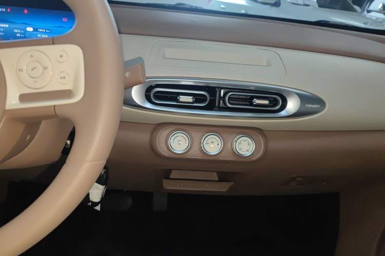 Used Wuling Hongguang MINIEV 2025 Four-Door Version Premium Edition