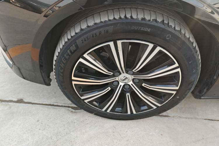 Used Volvo S90 2022 B5 Zhiyi Luxury Edition
